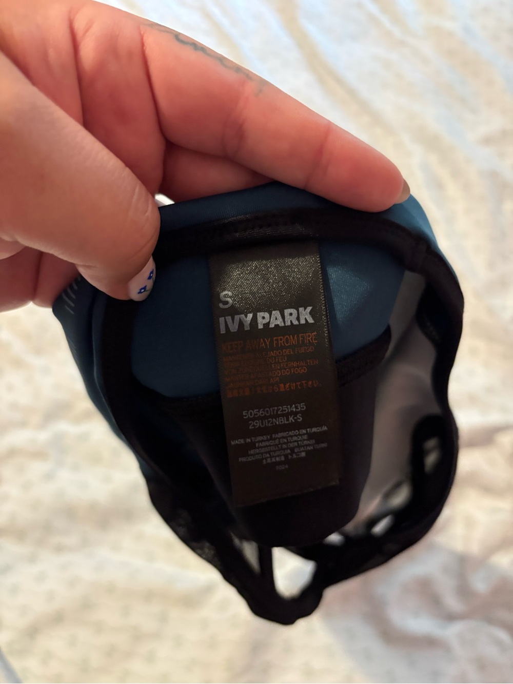 IVY PARK Black & Teal High-Neck Chevron Sports Bra - Picture 3 of 3